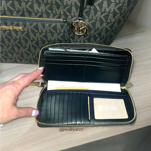 Michael Kors RARE Top Zip Tote + Wristlet + Wallet in Black/Gold NWT